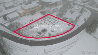 Znížená cena Exkluzívne na predaj stavebný pozemok v obci I - 2