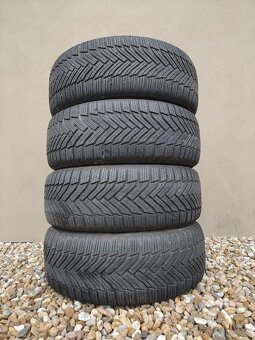 215/60R16 Zimné pneumatiky Michelin - 2