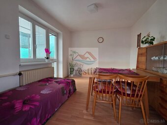 EXKLUZÍVNA PONUKA priestranný rodinný dom s garážou - 2