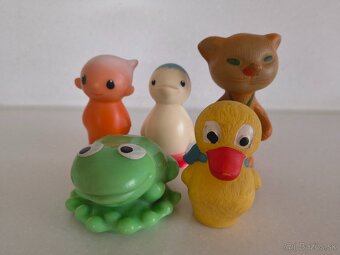 Staré gumené pískacie hračky - 2