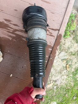 Predný vankúš mech original na Audi A6C7 allroud - 2