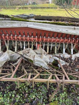 Poľnohospodárske stroje - 2