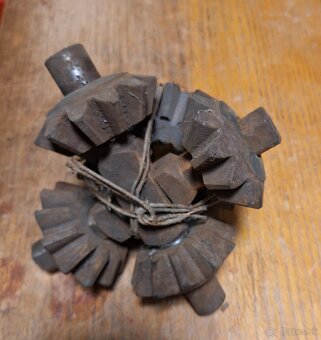 Kardanový kríž - 2