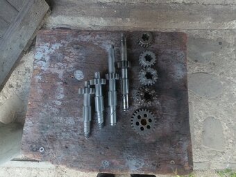 Diely prevodovky jawa 250 - 2