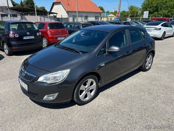 Opel Astra 1.6 benzín, 85kW, MT/5, rok:04.2012. - 2