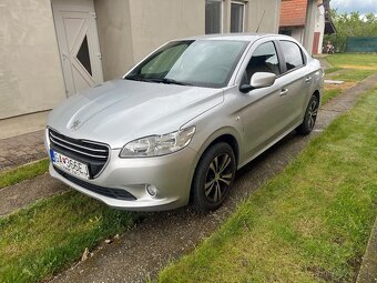 Peugeot 301 - 2