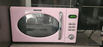 Preda dizajnovu mikrovlnku a rýchlovarnu kanvicu - 2