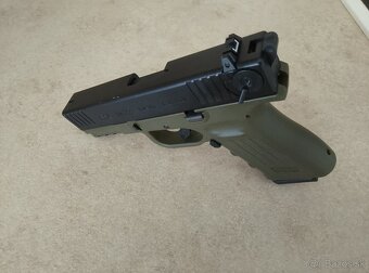 Predám Revolver ráže 22 - 2