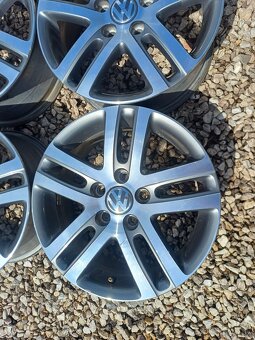 hlinikové disky Vw-Golf V,VI,--6,5Jx16-ET-50--5x112 - 2