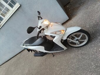 Predám Honda Vision 110, ročník 2018, stačí B vodičák - 2
