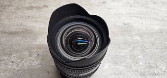 Sigma 8-16mm 4.5-5.6 HSM Canon ef-s - 2