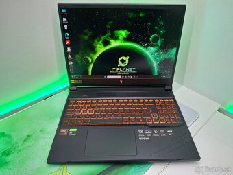 Acer Nitro V – Ryzen 5 8645HS / RTX 4060 8GB / 16GB DDR5 - 2