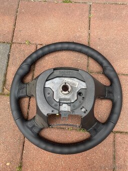 Volant Nissan Terrano - 2