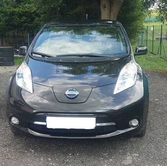Nissan Leaf Tekna 2015, 24kW, čierna metalíza - 2