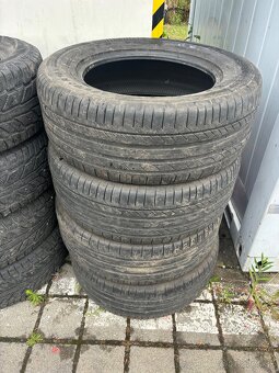 265/60 r 18 v - 2