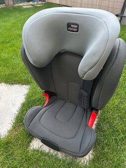 Romer Britax Kidfix XP 15-36kg/šedá/super stav - 2