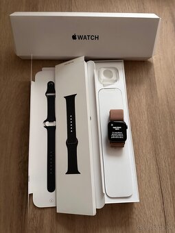 Predam Apple Watch SE 40mm - 2