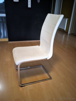 Darujem stoličky 4x - 2