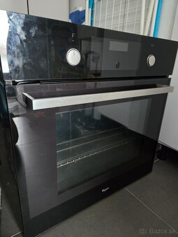 Teplovzdušná vstavaná rúra Whirlpool - 2