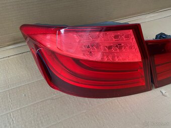 Zadné svetla BMW F10 sedan HELLA - 2