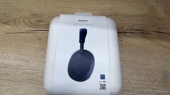 Sony WH-1000XM6 Modrá - 2