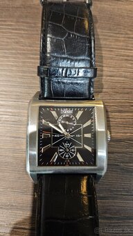 Predám hodinky zn.Esprit - 2