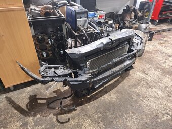 Škoda octavia 2 predná stena - 2