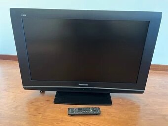 Panasonic Viera TX-32LE8P - LCD TV - 2
