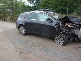 OPEL INSIGNIA 2,0cdti 4X4 AUTOMAT R.V.2014 - 2