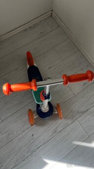 Svietiaca kolobezka + Košík na hračky - 2