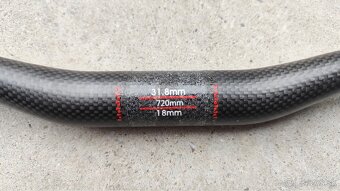 Karbonove MTB riaditka 720mm, Zdvih 18mm, Vaha 150g, Priemer - 2