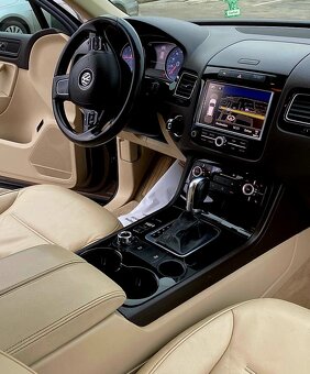 Predám Volkswagen Touareg. 176kw - 2