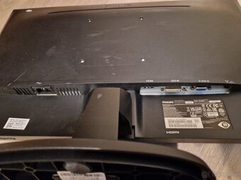 Lcd Philips 24" 243 v7q - 2