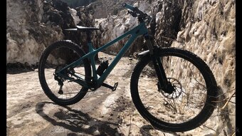 Yeti ARC carbon velkost L - 2