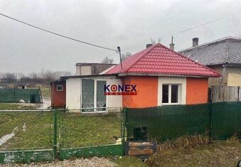 NA PREDAJ ¼ Rodinného domu v obci Čečehov - 2