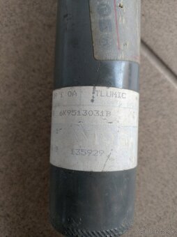Tlmič pruženia Seat Inca - 2