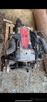 Motor Mercedes M111 s M5 prevodovkou - 2
