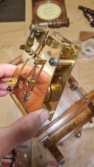 G.B. nástenné starožitné hodiny - 2