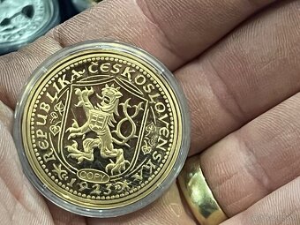 Predám 5x pozlátené a postriebrené mince na foto. - 2