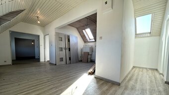 Priestranný 4-izbový byt 103,7 m² - 2