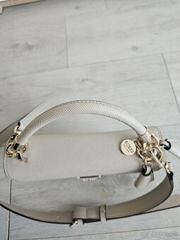 Kabelka GUESS - 2