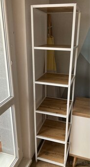 Regál - 2