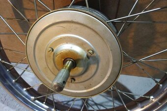 Hľadám kolesá na ČZ 175/450 - 2