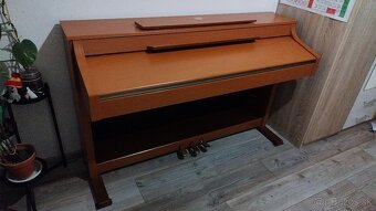 Yamaha Clavinova Clp 330 - klavír - 2