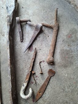 Starožitné pánty, závesy ručne kované - 2