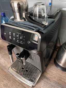 Kávovar Philips EP2224/40 - 2