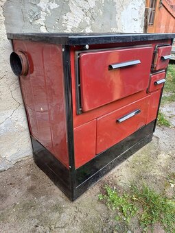 PEC NA PEVNÉ PALIVO - 2