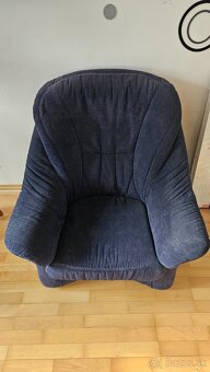 Daruje  kreslo - 2