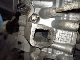 Bmw e46 320d 110kw hlava - 2