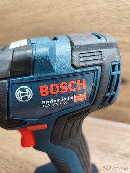 bosch gdx 18v200 rázový uťahovák - 2